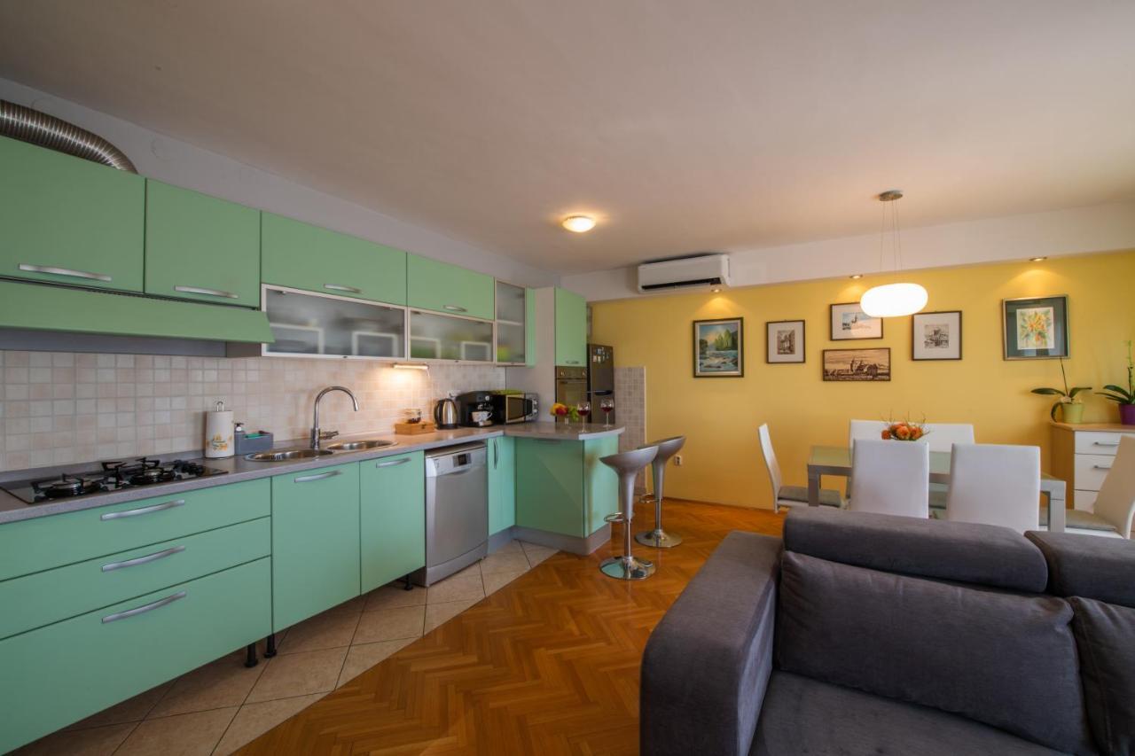 Apartman Silvija Осиек Экстерьер фото