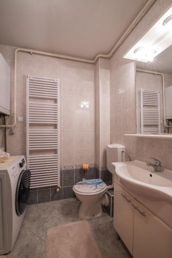 Apartman Silvija Осиек Экстерьер фото